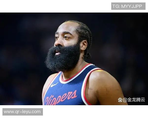 哈登谈比赛策略强调录像分析与调整的重要性