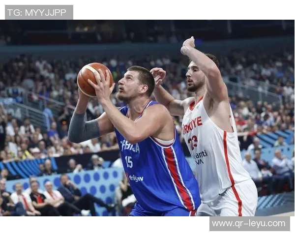 约基奇再展全能身手三节砍下20分10助攻8篮板全场贡献24分13助8板